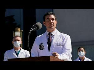 《石涛聚焦》「最新川普状况 新闻发表会-川普主治医师：总统状况非常好? 」心脏肾脏肝脏功能正常 呼吸行走无困难 不用氧气 24小时无发烧 咳嗽疲劳症状全无「鸡尾酒疗法和服用雷德西韦」（03/10）