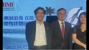 秦刚猛然现身！四中前夕猛料。传更多将领遭查办，包括习军中大秘。张又侠全歼习家军！杨兰兰三次拒不出庭，后台很硬钱很多，直通中南海！国民党新任主席争议大