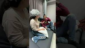 过年面对长辈问候，该如何神回复？