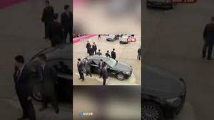 习煮席在国外怕死成这样，好丢人