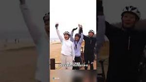 习近平表演穿帮最严重的一次！