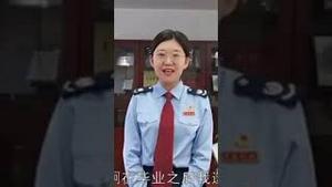 刷屏！美女税务员把一家三代全卖了，网上爆火！