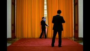 中南海出了什么事？纷纷与习近平保持距离。把新晋国师请进中南海，当场羞辱王沪宁